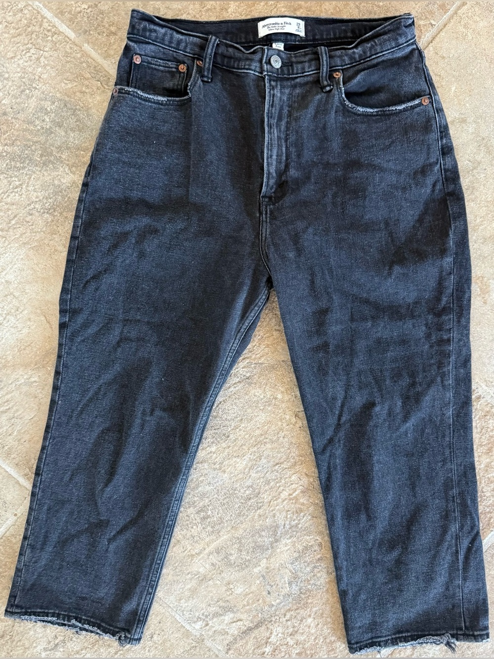 Abercrombie & Fitch Ankle Straight Ultra High Rise Jeans – Black – Size 29/8R